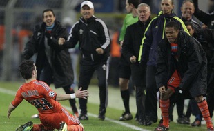 Mathieu Valbuena célèbre le but de la qualification face à Dortmund, le 6 décembre 2011