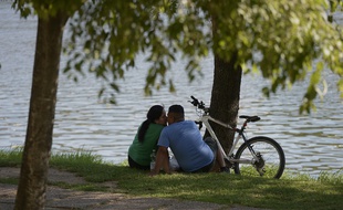 Image d'illustration d'un couple.