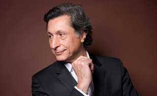 Patrick de Carolis.