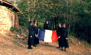 Dans leurs chansons, les Brigandes chantent