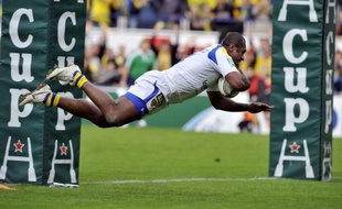 Clermont les Saracens ont fait forte impression en battant largement les Llanelli Scarlets (49-16) et Edimbourg (45-0) tandis que les Dublinois du Leinster, doubles tenants du titre, ont débuté par une toute petite victoire contre Exeter, samedi lors de la 1re journée de Coupe d'Europe.