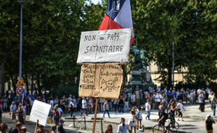 Denis Agret est devenu au fil de ses prises de position l'une des égéries du mouvement antivax.