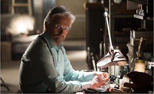 Michael Douglas dans Ant-Man