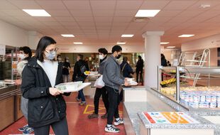 Les aides pour les étudiants boursiers prolongées jusqu'en décembre par le gouvernement.