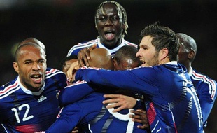 Les joueurs de l'équipe de France, fêtant leur but le 14 novembre 2009 face à l'Irlande.