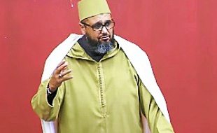 L'imam de Montpellier, Mohamed Khattabi, dans une vidéo sur YouTube.