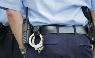 Illustration d'un agent de police.