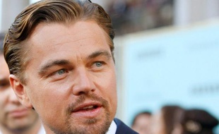 L'acteur américain Leonardo DiCaprio sera la star, la semaine prochaine, d'enchères organisées à New York par Christie's qui compte récolter des millions pour la défense de l'environnement, une cause chère au coeur du comédien.