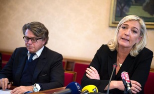 La présidente du Front national Marine Le Pen a décliné jeudi l'invitation de la principale mosquée de Montpellier à se rendre à sa journée portes ouvertes le 8 juin, tandis que le député Gilbert Collard l'a acceptée, estimant qu'"on gagne toujours à mieux se connaître".