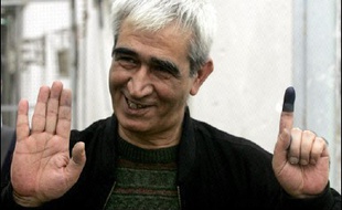 Ahmed Saadat incarcéré dans la prison de Jéricho, s'est rendu à l'armée israélienne à l'issue de l'assaut de l'édifice.