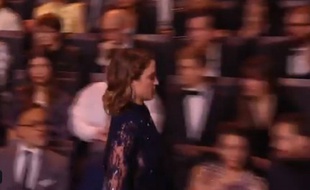 Adèle Haenel, quittant la salle Pleyel après que Roman Polanski a reçu le César du meilleur réalisateur, le 29 février 2020.