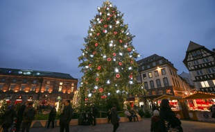 Strasbourg le 09 decembre 2014. Illustrations marche de Noel 2015 dans Strasbourg.