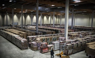 Après avoir révisé nettement en baisse leurs prévisions d'investissements pour 2012, les industriels français anticipent désormais une baisse de leurs dépenses d'équipements pour l'année prochaine, selon l'Institut national de la statistique et des études économiques (Insee).