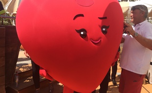 Trop chou le cœur du Monde secret des émojis