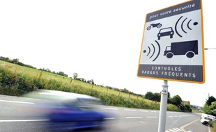 Un panneau signalant un radar (image d'illustration).