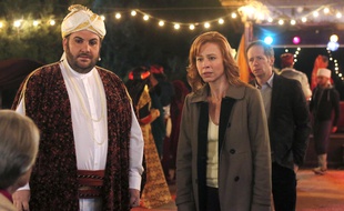 Laurent Ournac et Catherine Zavlav dans Camping Paradis.