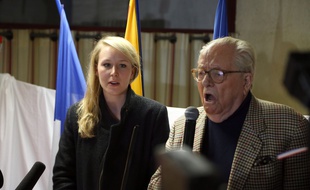 Marion Marechal-Le Pen et Jean-Marie Le Pen.