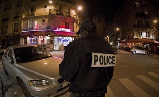 Paris a perdu en dix ans plus de 15% de places de stationnement en surface, résultat d'une politique assumée par la municipalité mais qui suscite la grogne de certains habitants et des automobilistes de passage.