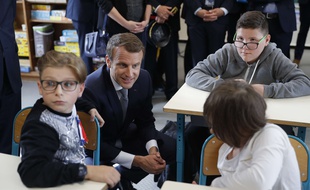 Emmanuel Macron en visite dans une école de Forbach, le lundi 4 septembre, jour de la rentrée scolaire.
