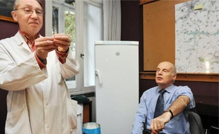Le préfet du Nord, Jean-Michel Bérard, avait montré l'exemple au début de la campagne.