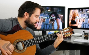 Il rejoue des génériques de séries TV cultes à la guitare - Le Rewind (video)