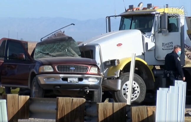 Californie : 15 morts dans une collision entre un SUV transportant 27 passagers et un semi-remorque