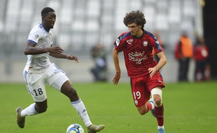 Sissoko contient parfaitement le Bordelais Adli.
