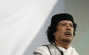 L'ex-leader libyen, Mouammar Kadhafi, à Rome, le 30 août 2010.