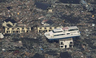 La ville d'Otsuchi, Au Japon, après le passage du tsunami, le 13 mars 2011.