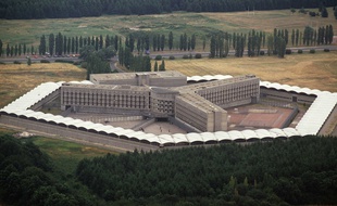 Vue aérienne de la prison de Fleury-Mérogis