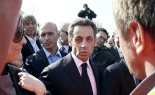Le chef de l'Etat français Nicolas Sarkozy, candidat à sa succession à la présidentielle d'avril et mai, a un patrimoine d'environ 2,7 millions d'euros, selon sa déclaration déposée au Conseil constitutionnel et publiée samedi au Journal officiel