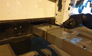 La drogue était dissimulée dans la remorque du camion.