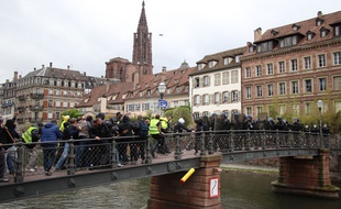 Gilets jaunes à Strasbourg le 27 avril 2019.