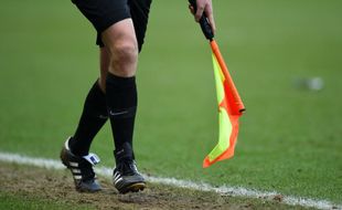 Un arbitre de football (illustration).