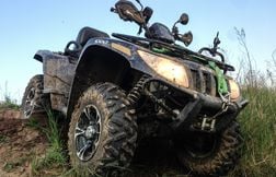 Tout juste diplômé, un touriste de 19 ans meurt dans un accident de quad