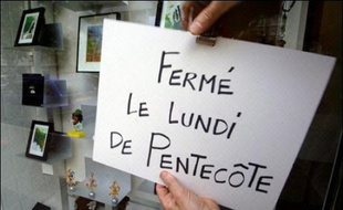 Près de six Français sur dix (59%) ne travailleront pas le lundi de Pentecôte, principalement parce que leur entreprise ou leur administration sera fermée ce jour-là, selon un sondage Opinionway publié vendredi dans le quotidien gratuit Métro.