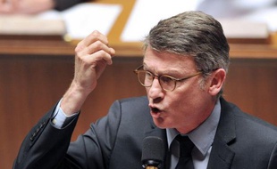 L'Assemblée nationale a voté mardi, en première lecture, le projet de loi pour la refondation de l'Ecole, qui comprend notamment la programmation de 60.000 postes sur cinq ans promise par François Hollande.