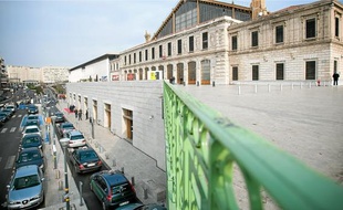 La nouvelle station de taxis de Saint-Charles a été inaugurée hier.