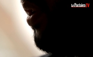 Bachir, 32 ans, affirme avoir été licencié à cause de sa barbe.