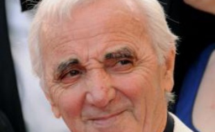 Charles Aznavour à la première du film "Up" au 62ème Festival de Cannes, le 13 mai 2009.