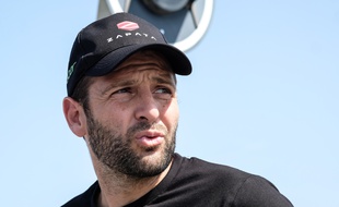 Franky Zapata après sa première tentative ratée de traversée de la Manche en Flyboard, le 25 juillet 2019 à Boulogne-Sur-Mer.