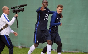 Paul Pogba et Antoine Griezmann lors d'un entraînement de l'équipe de France juste avant l'Euro, le 1er juin 2016.
