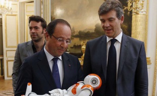 François Hollande a détaillé et défendu ses 34 plans pour le redressement industriel jeudi 12 septembre 2013 au palais de l'Elysée.