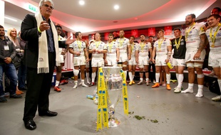 Nigel Wray célèbre le titre de 2015