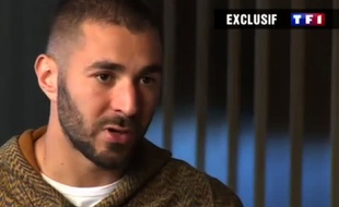 Karim Benzema lors de son interview sur TF1 le 2 décembre 2015.