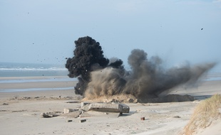 Mission de contre déminage sur la plage de Saint-Etienne-au-Mont