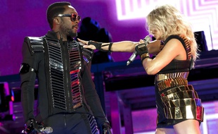 Les Black Eyed Peas en concert en 2011.