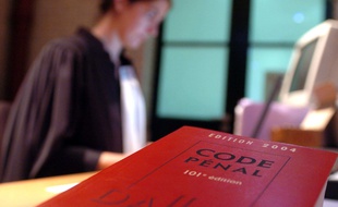 La notion d'emprise conjugale devrait faire son apparition dans le Code pénal et le Code civil.