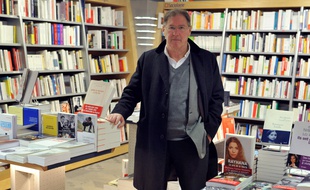 Charles Kermarec, ici en 2010 à la librairie Dialogue, a été mis en examen pour agression sexuelle.