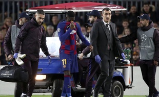 Ousmane Dembélé s'est encore blessé avec le Barça, face à Dortmund, le 26 novembre 2019.